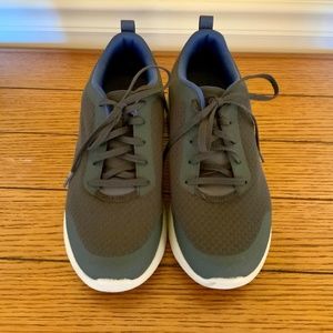 Skechers GOwalk Max Otis Men’s Size 9